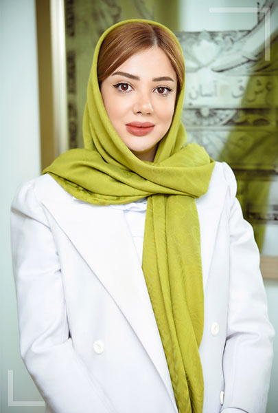 وکیل نگین رئیسی